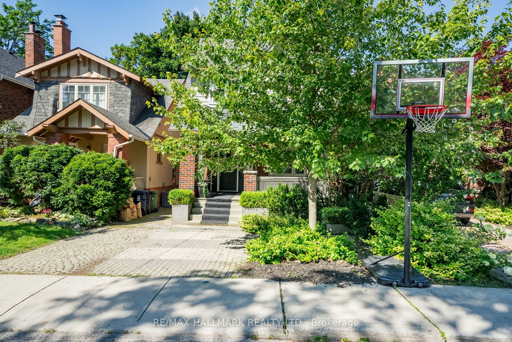 12 Bingham Avenue, Toronto, ON, M4E 3P9 - 2