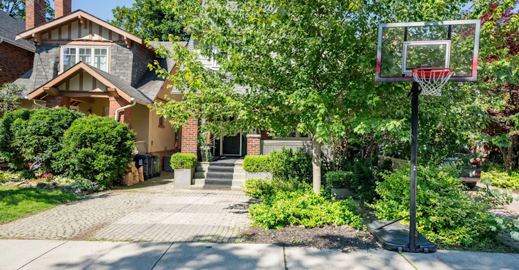 12 Bingham Avenue, Toronto, ON, M4E 3P9 - 2