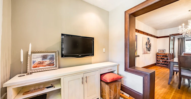 12 Bingham Avenue, Toronto, ON, M4E 3P9 - 15