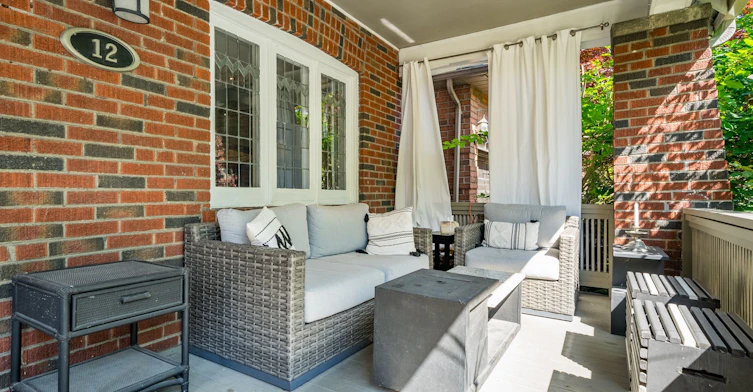 12 Bingham Avenue, Toronto, ON, M4E 3P9 - 4