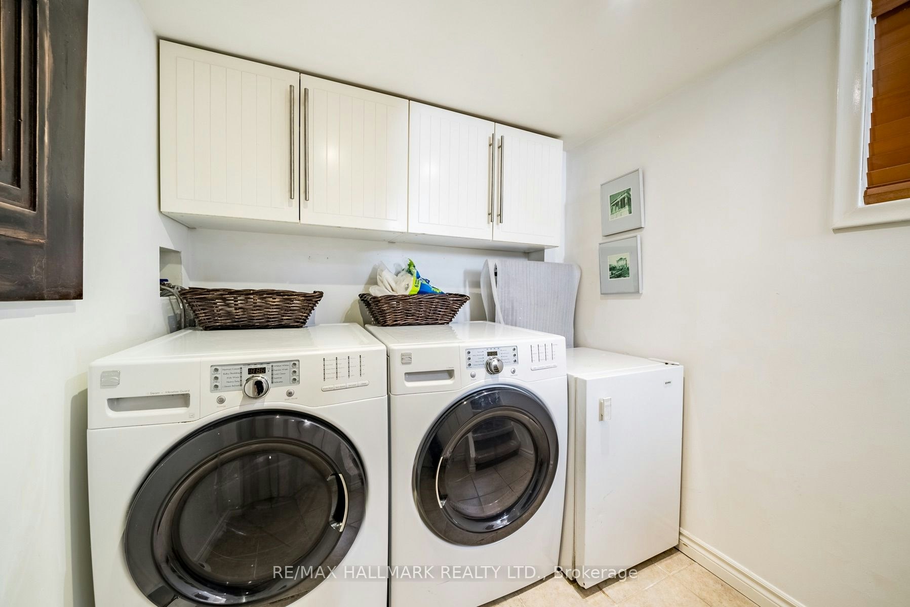 12 Bingham Avenue, Toronto, ON, M4E 3P9 - 20
