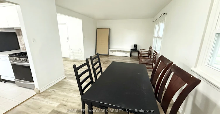 Main Floor-81 United Square, Toronto, ON, M1B 2B9 - 7