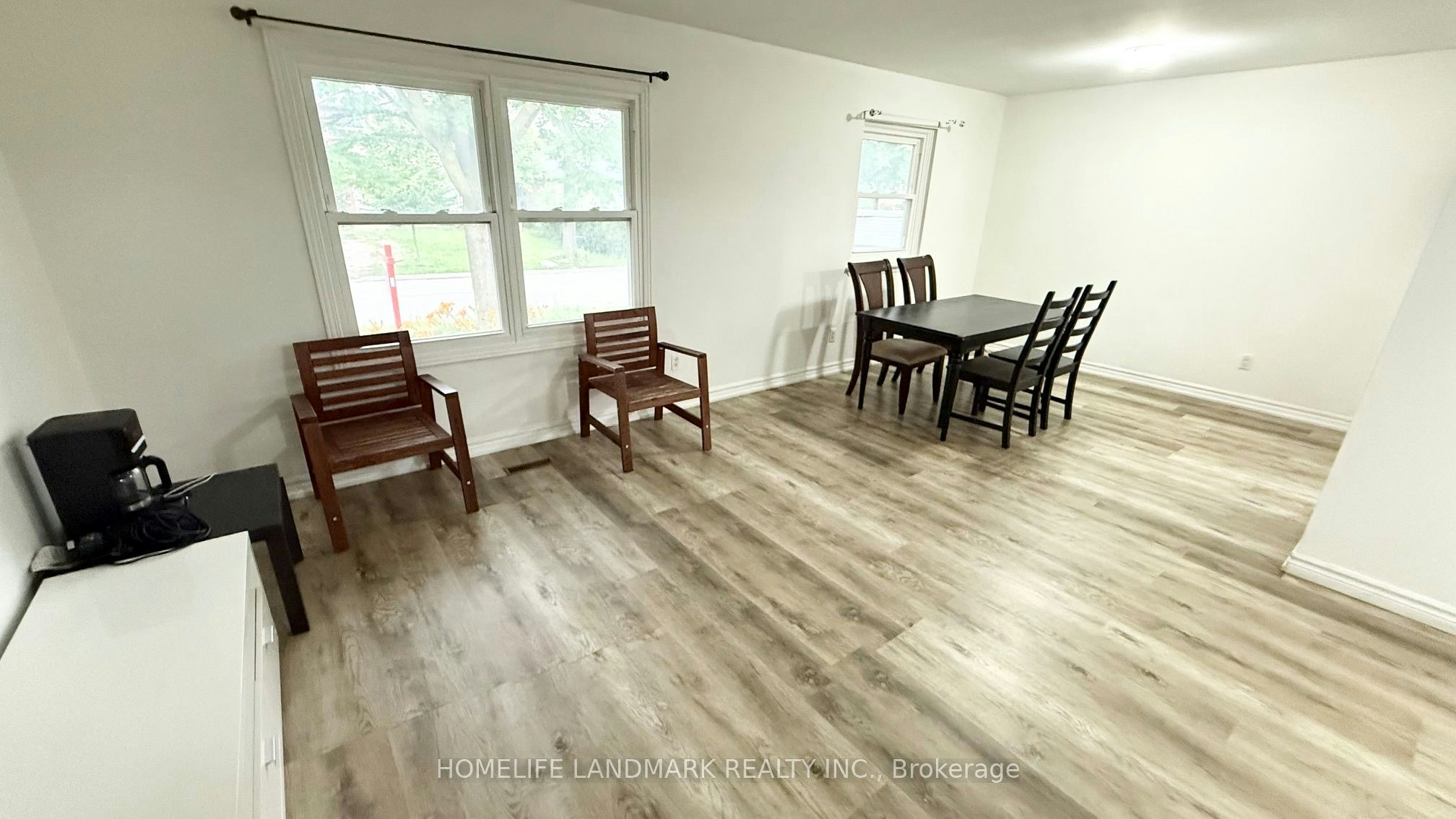 Main Floor-81 United Square, Toronto, ON, M1B 2B9 - 4