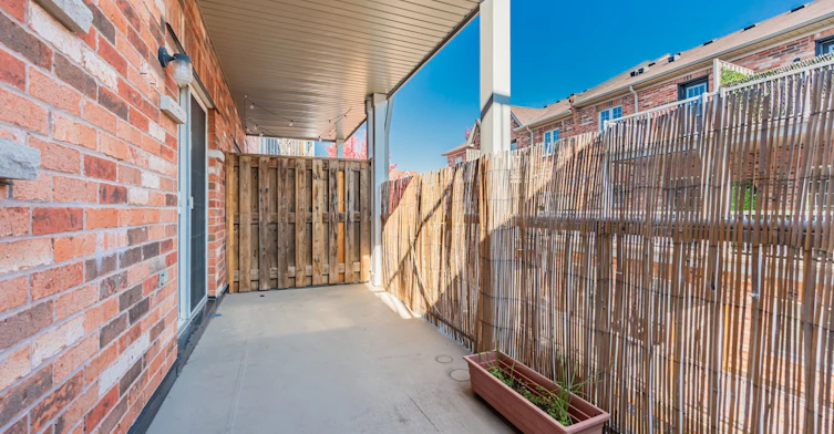 35 Carnahan Terrace, Toronto, ON, M4E 0B1 - 17