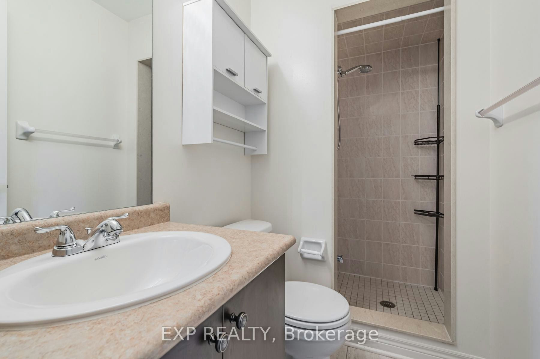 35 Carnahan Terrace, Toronto, ON, M4E 0B1 - 26