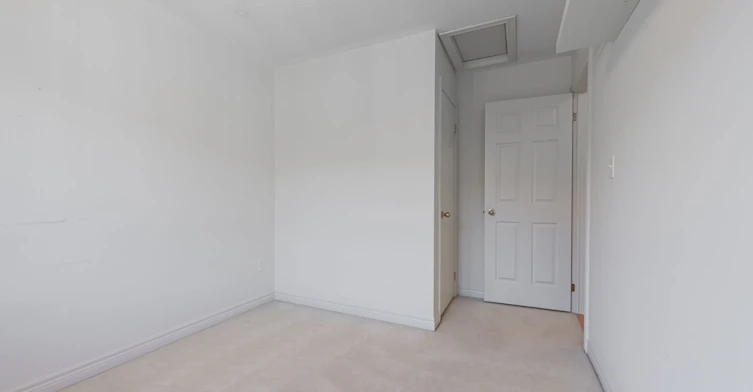 35 Carnahan Terrace, Toronto, ON, M4E 0B1 - 28