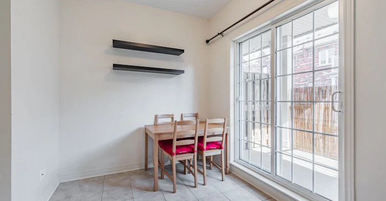 35 Carnahan Terrace, Toronto, ON, M4E 0B1 - 10