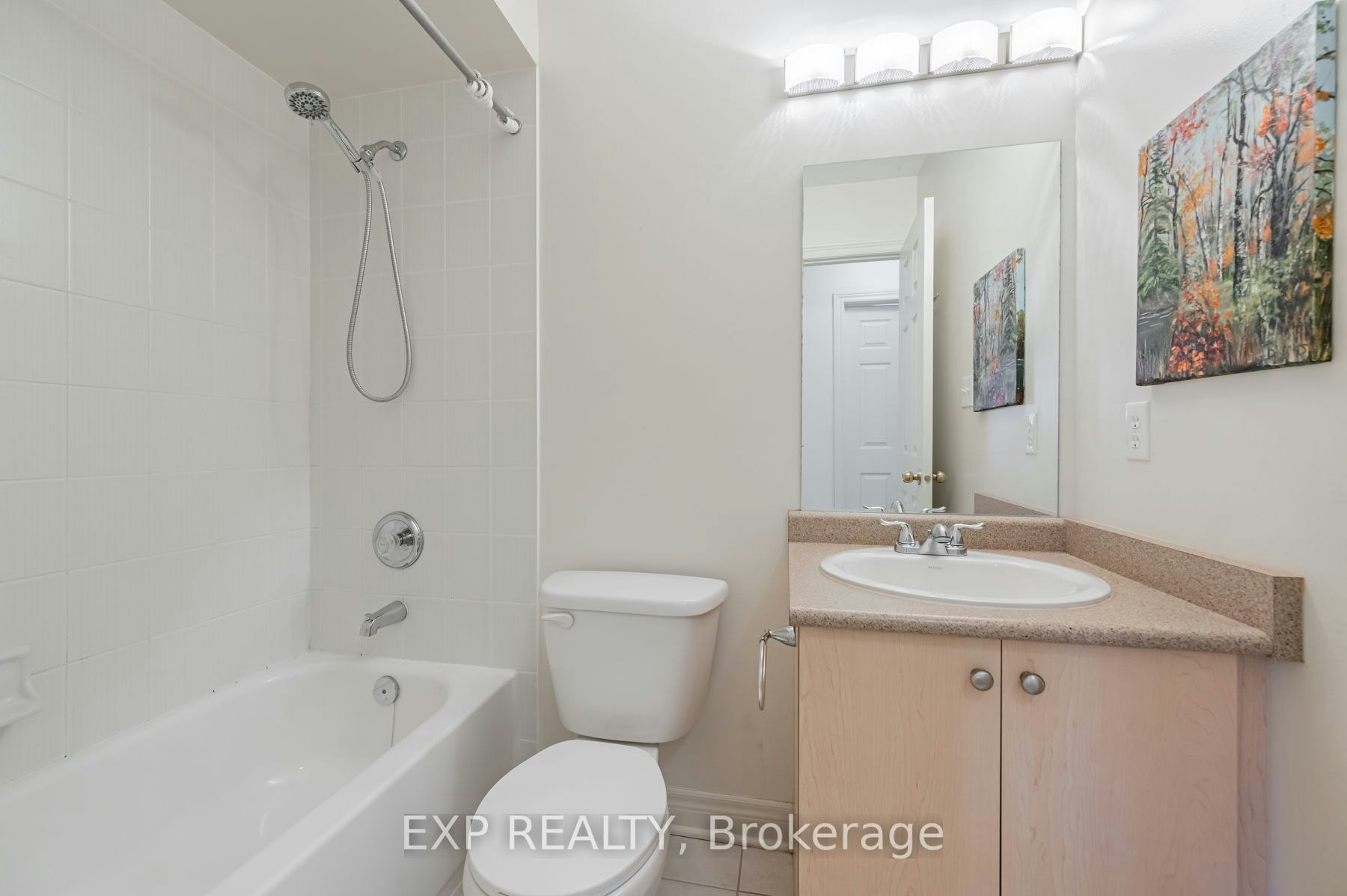 35 Carnahan Terrace, Toronto, ON, M4E 0B1 - 32