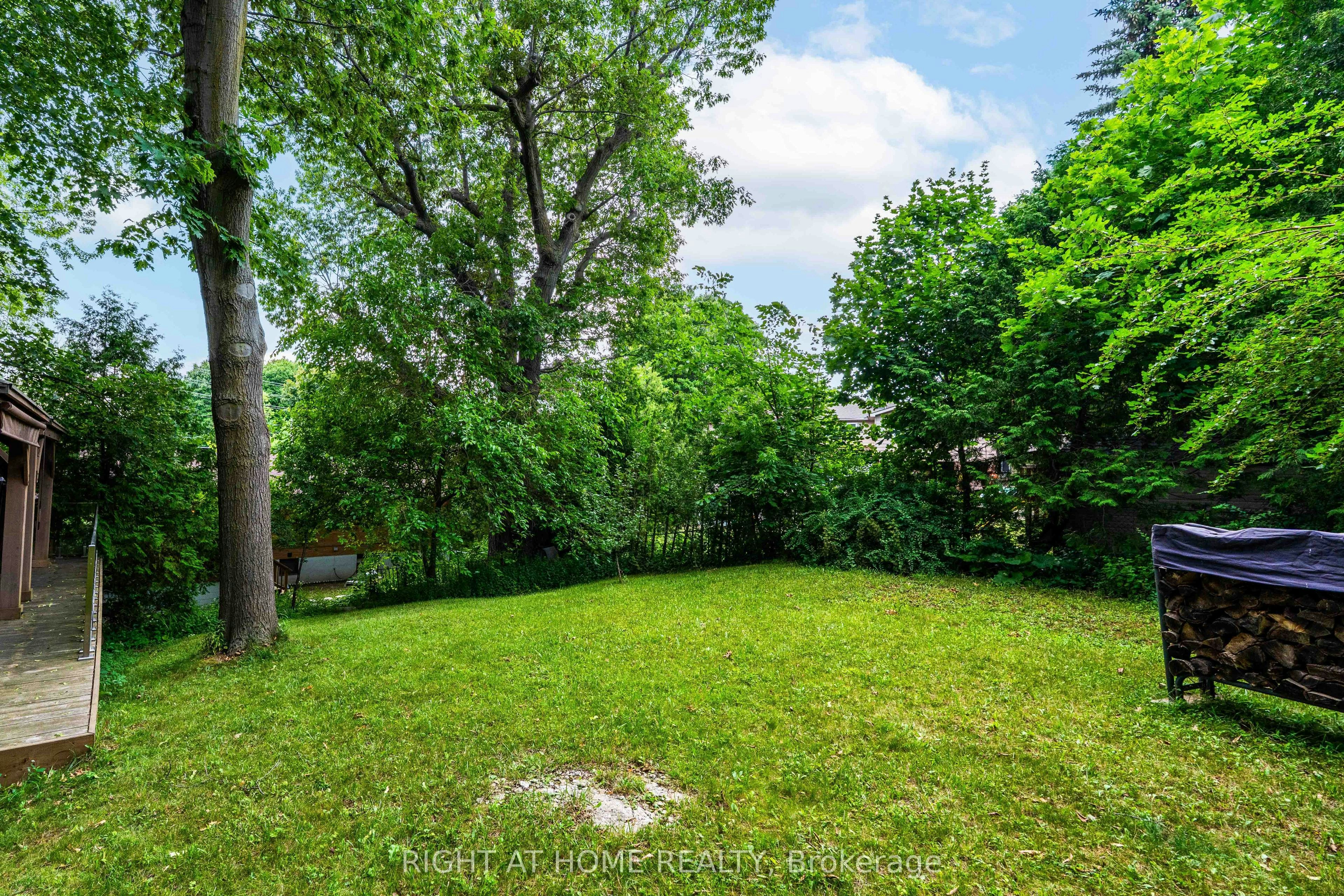UPPER-1101 Brimley Road, Toronto, ON, M1P 3E8 - 33