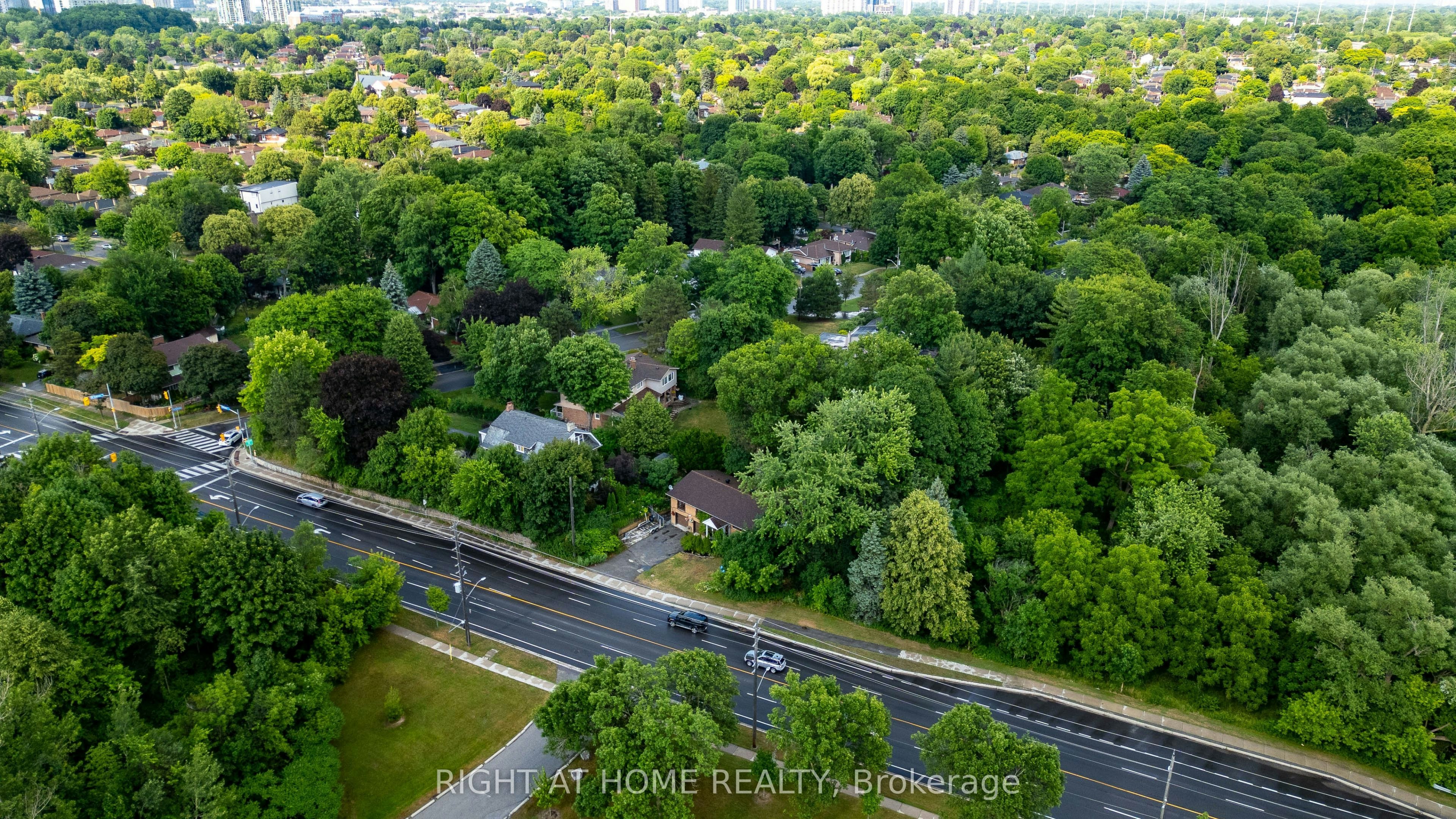 UPPER-1101 Brimley Road, Toronto, ON, M1P 3E8 - 47