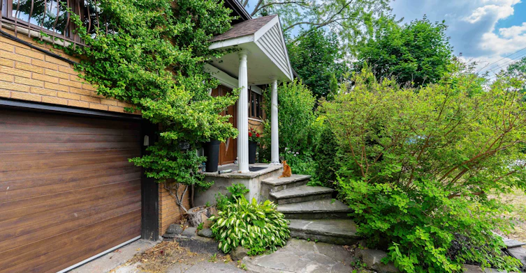 UPPER-1101 Brimley Road, Toronto, ON, M1P 3E8 - 2