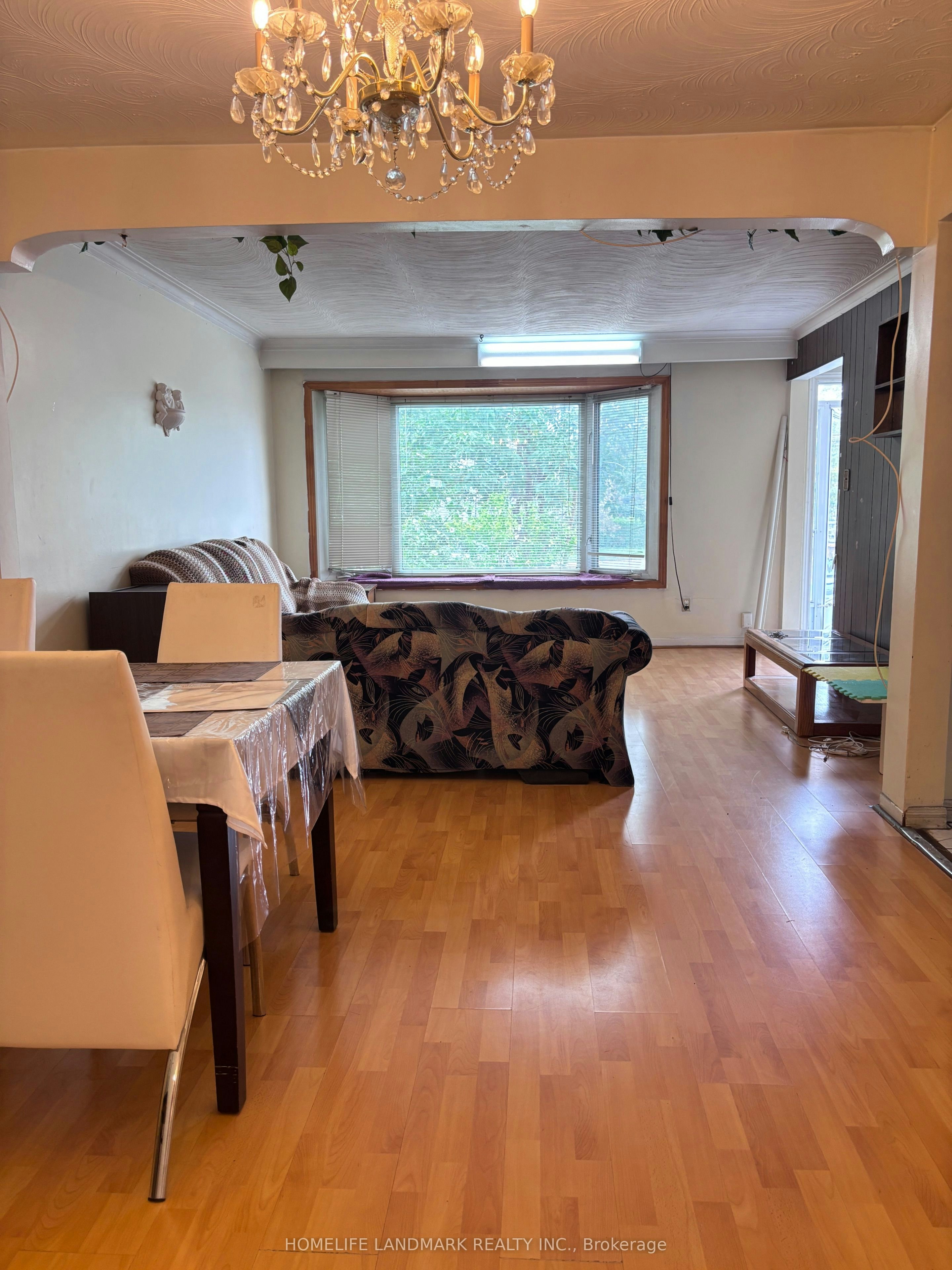 97 Tourmaline Drive, Toronto, ON, M1T 1X1 - 3