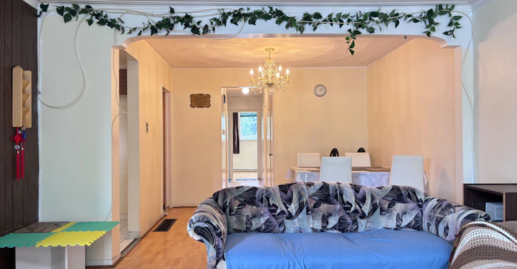 97 Tourmaline Drive, Toronto, ON, M1T 1X1 - 4