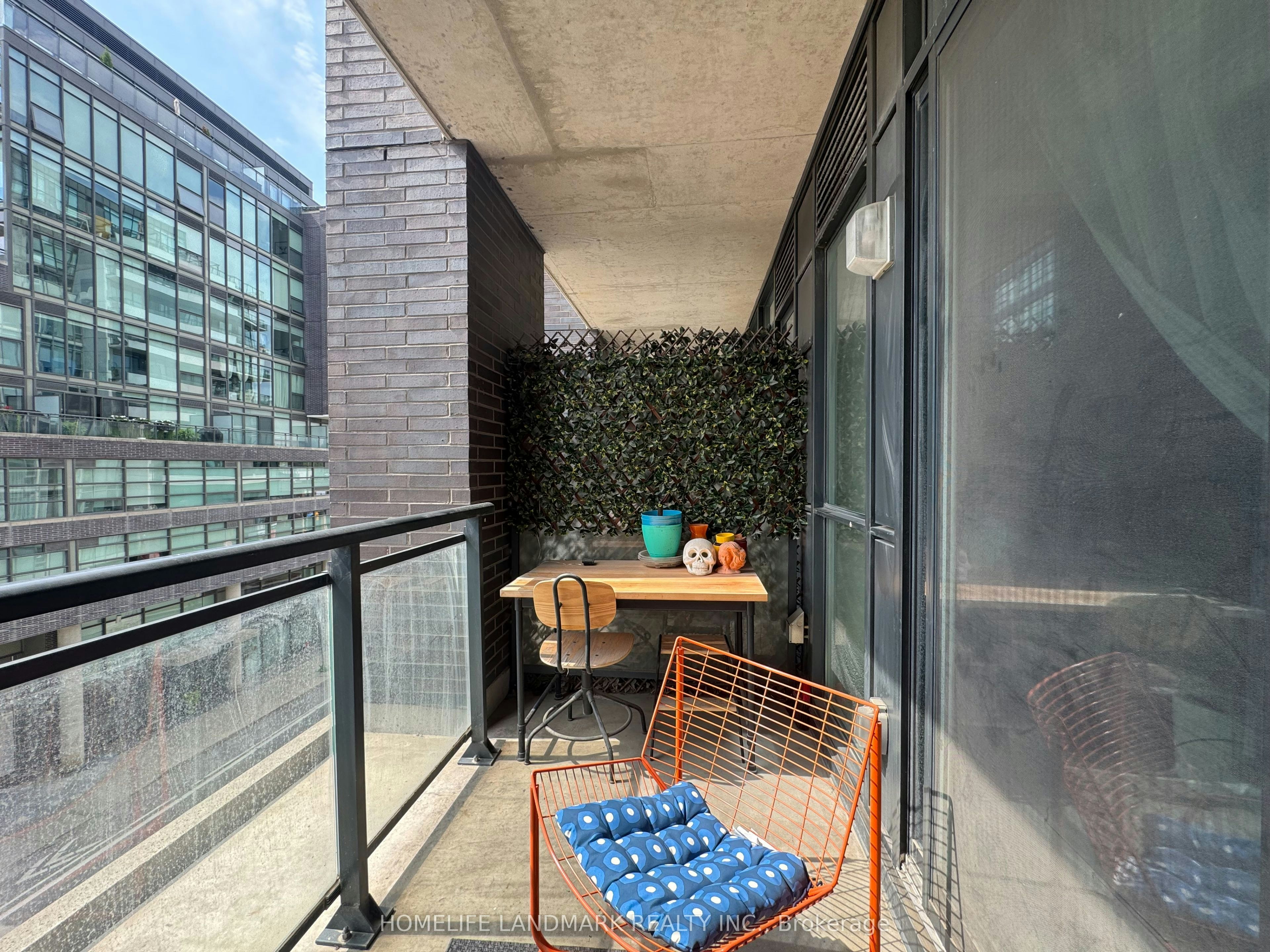 409-1190 Dundas Street Avenue, Toronto, ON, M4M 2T1 - 7