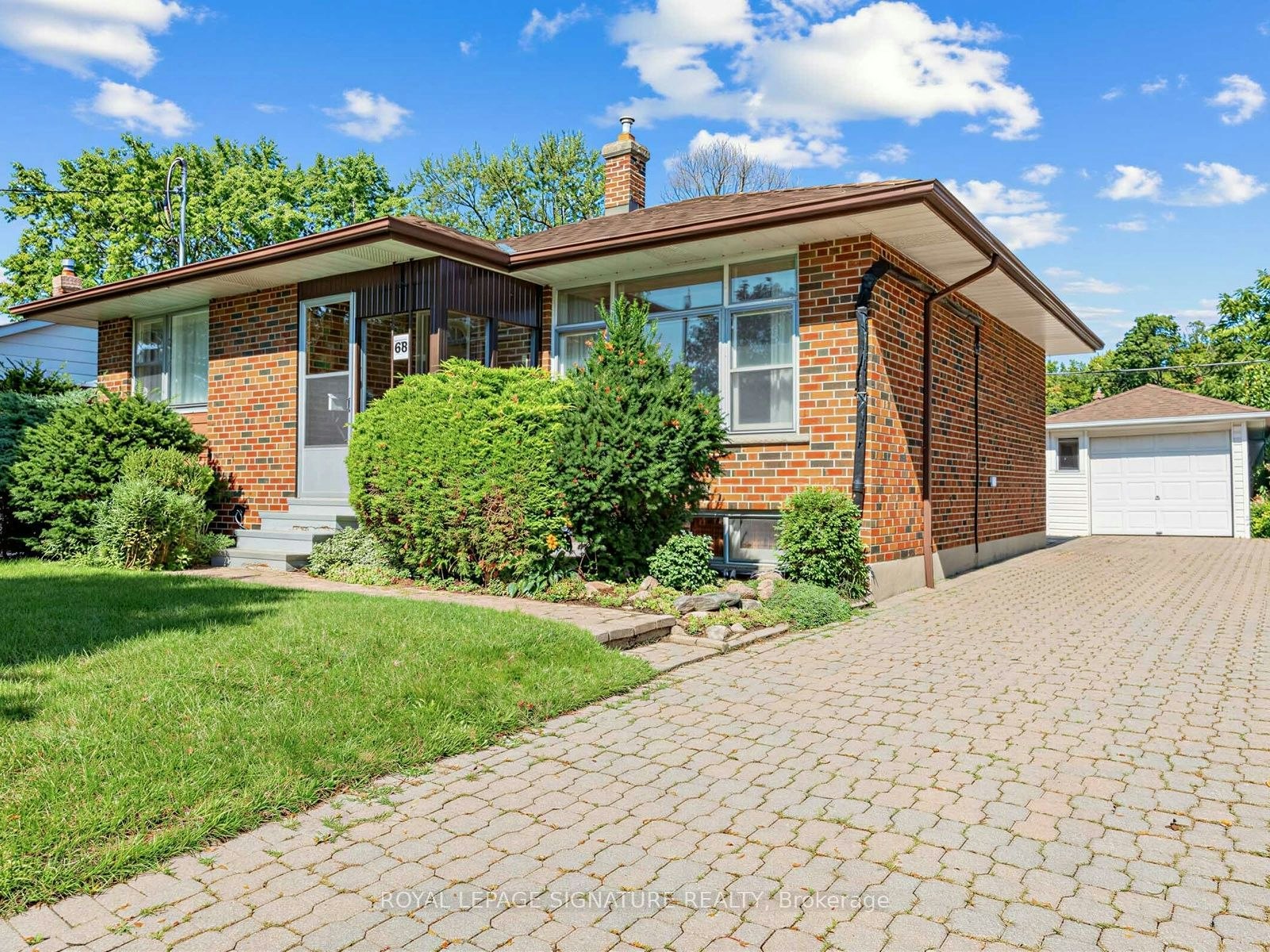 68 Beacham Crescent, Toronto, ON, M1T 1N1
