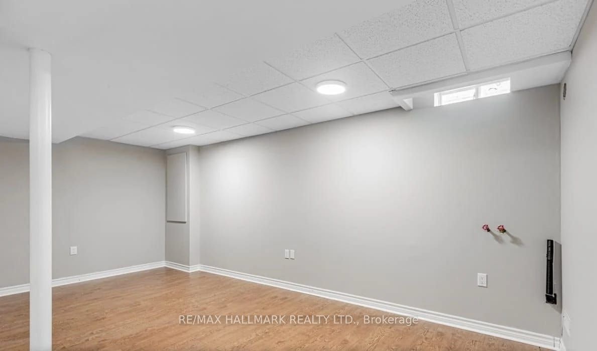 1673 Northfield Avenue, Oshawa, ON, L1K 0K7 - 4