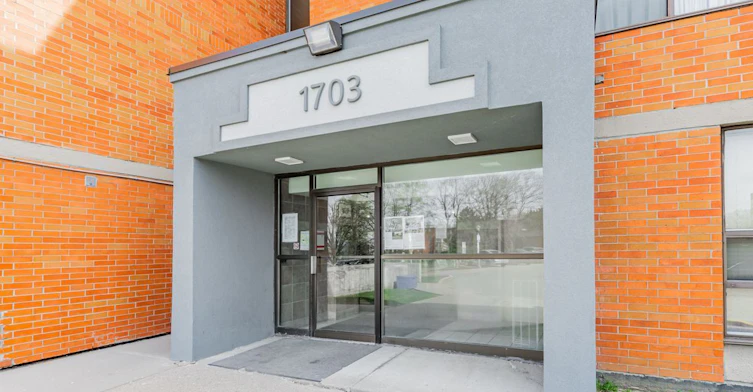 101-1703 Mccowan Road, Toronto, ON, M1S 4L1 - 2