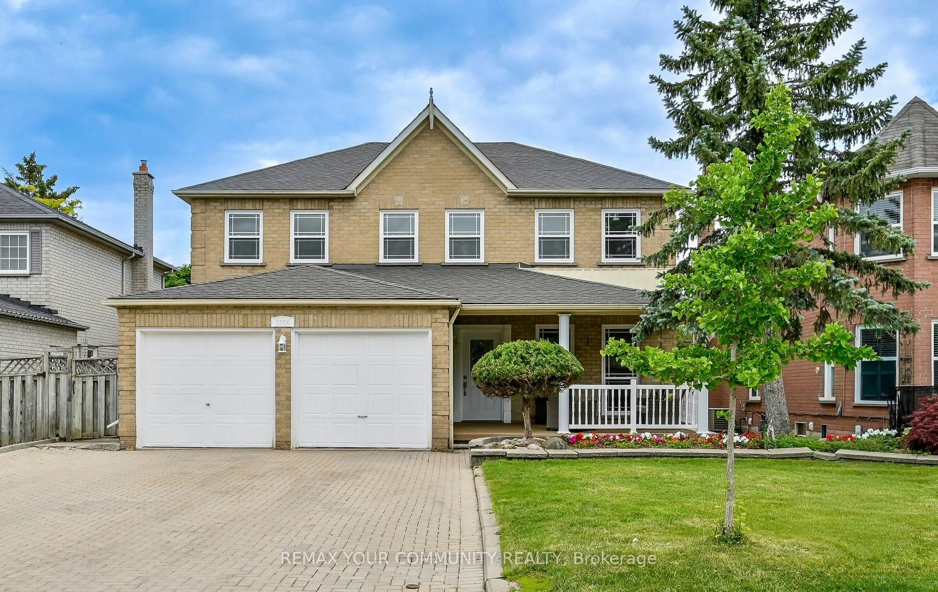 1554 Saugeen Drive, Pickering, ON, L1V 5P8