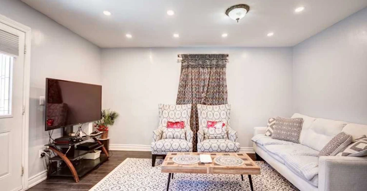 Main-111 Ellington Drive, Toronto, ON, M1R 3Y2 - 11