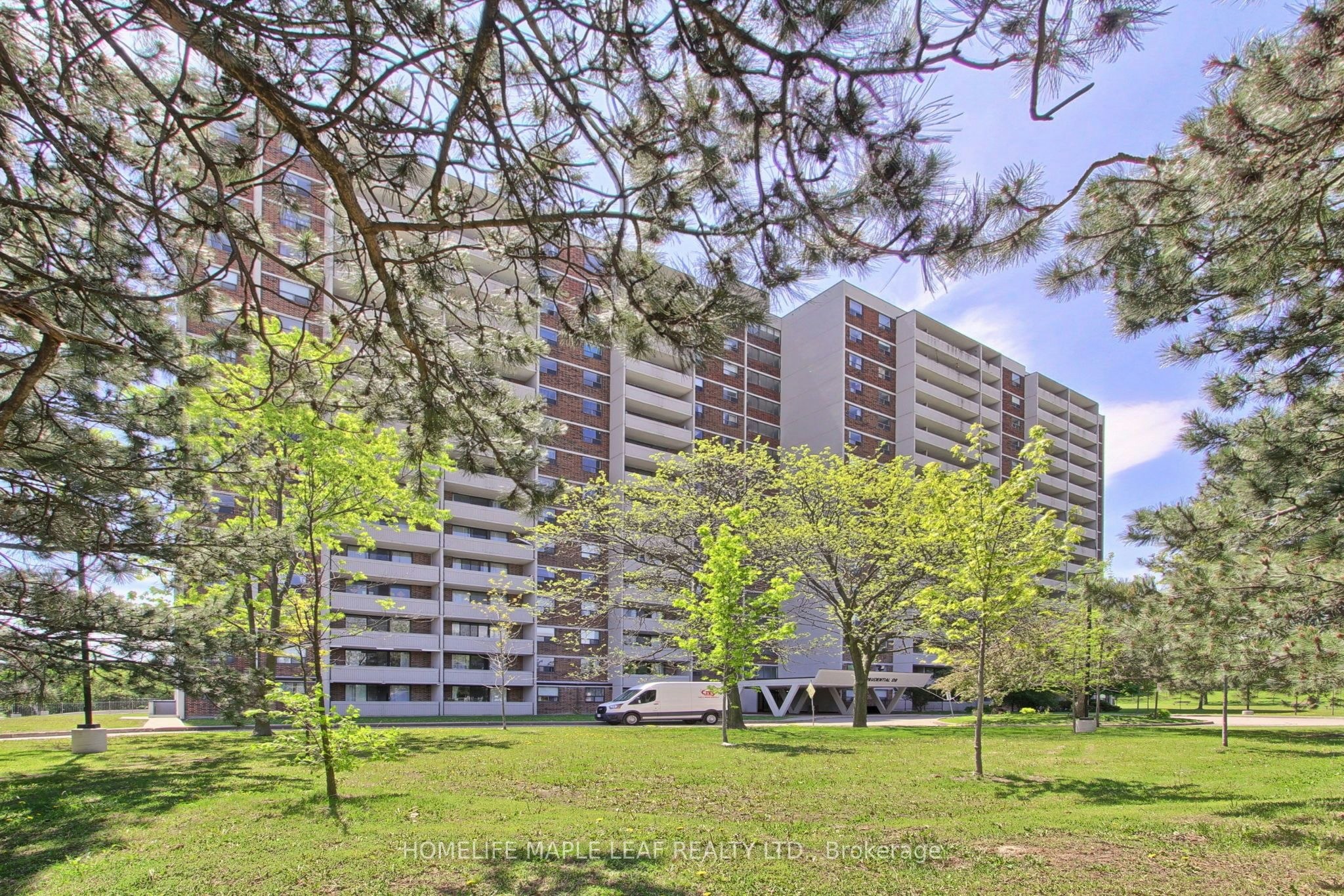 309-301 Prudential Drive, Toronto, ON, M1P 4V3