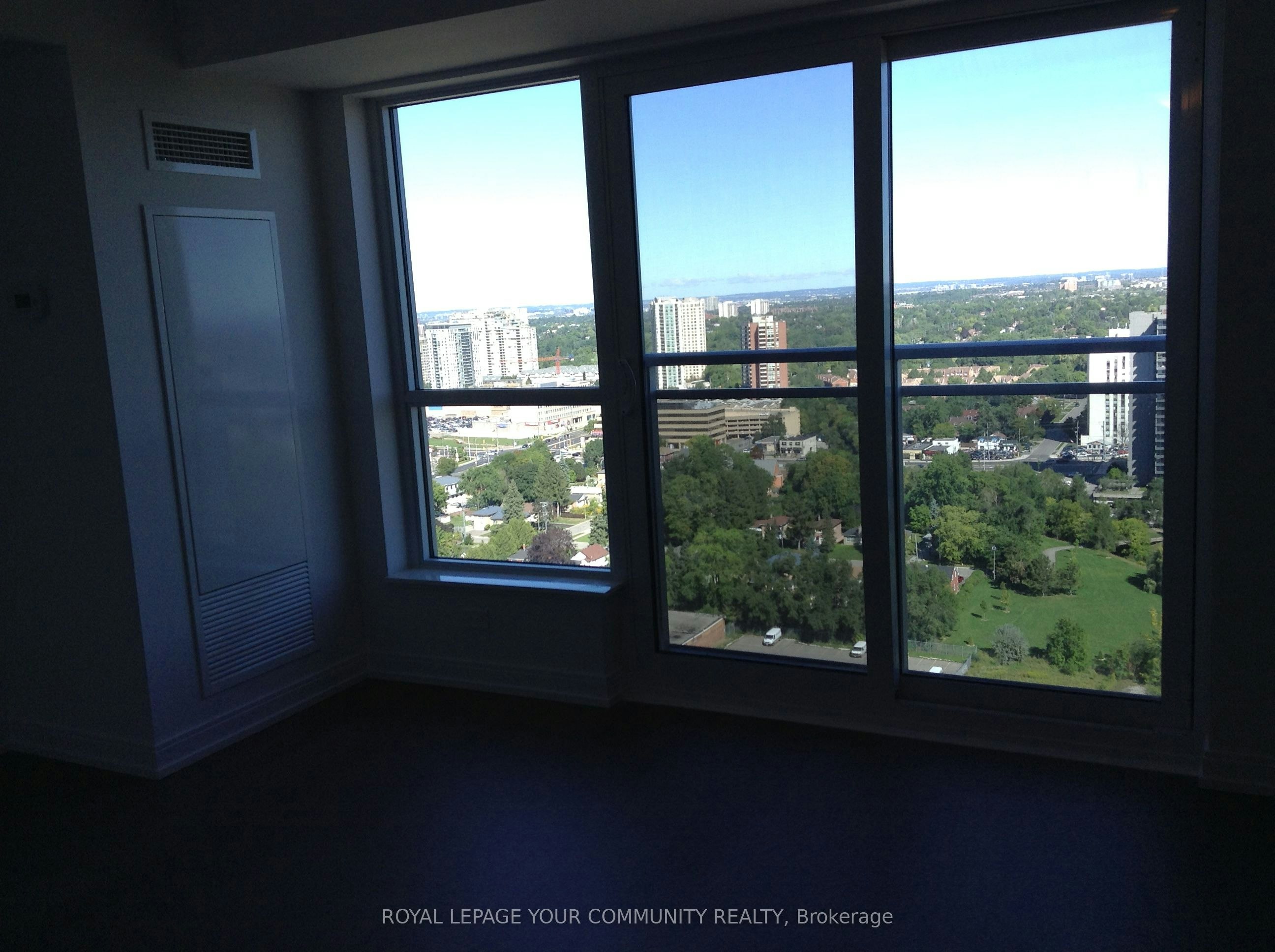 2608-255 Village Green Square, Toronto, ON, M1S 0L7 - 3