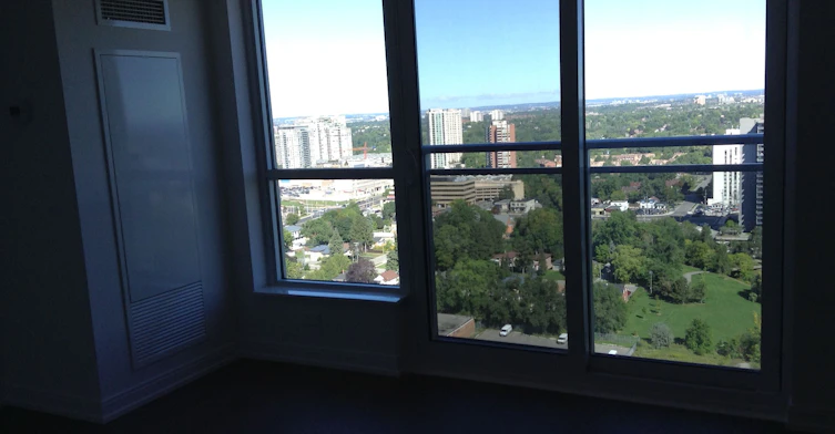 2608-255 Village Green Square, Toronto, ON, M1S 0L7 - 3
