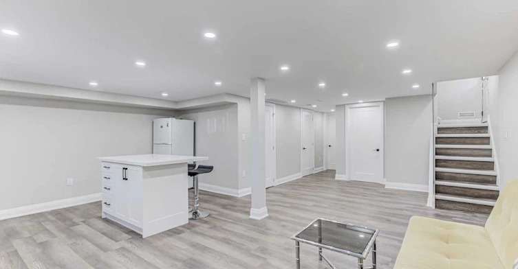 54 Inniswood Drive, Toronto, ON, M1R 1E5 - 4