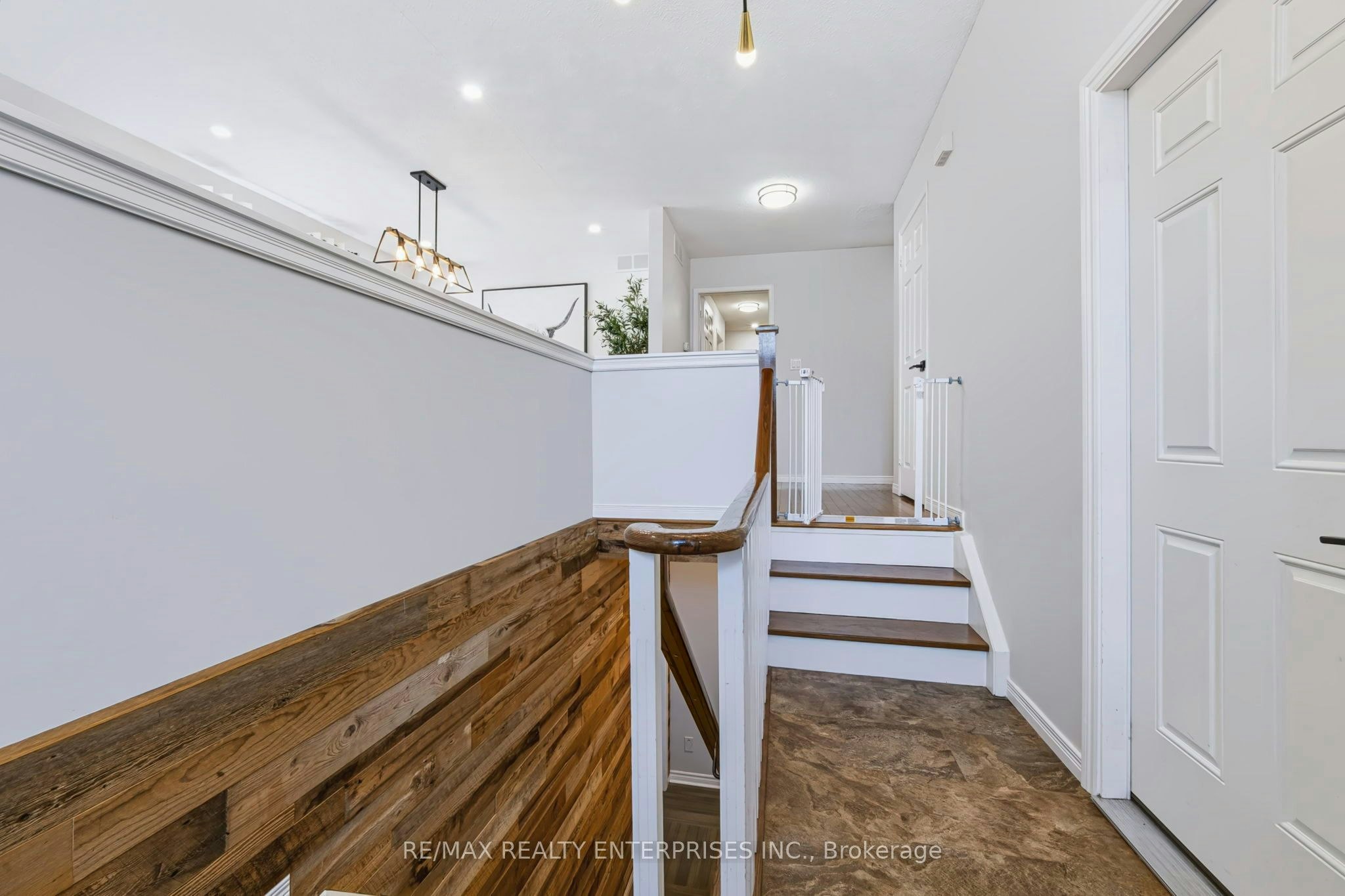 Main-71 Inglewood Place, Whitby, ON, L1N 8Z8 - 5