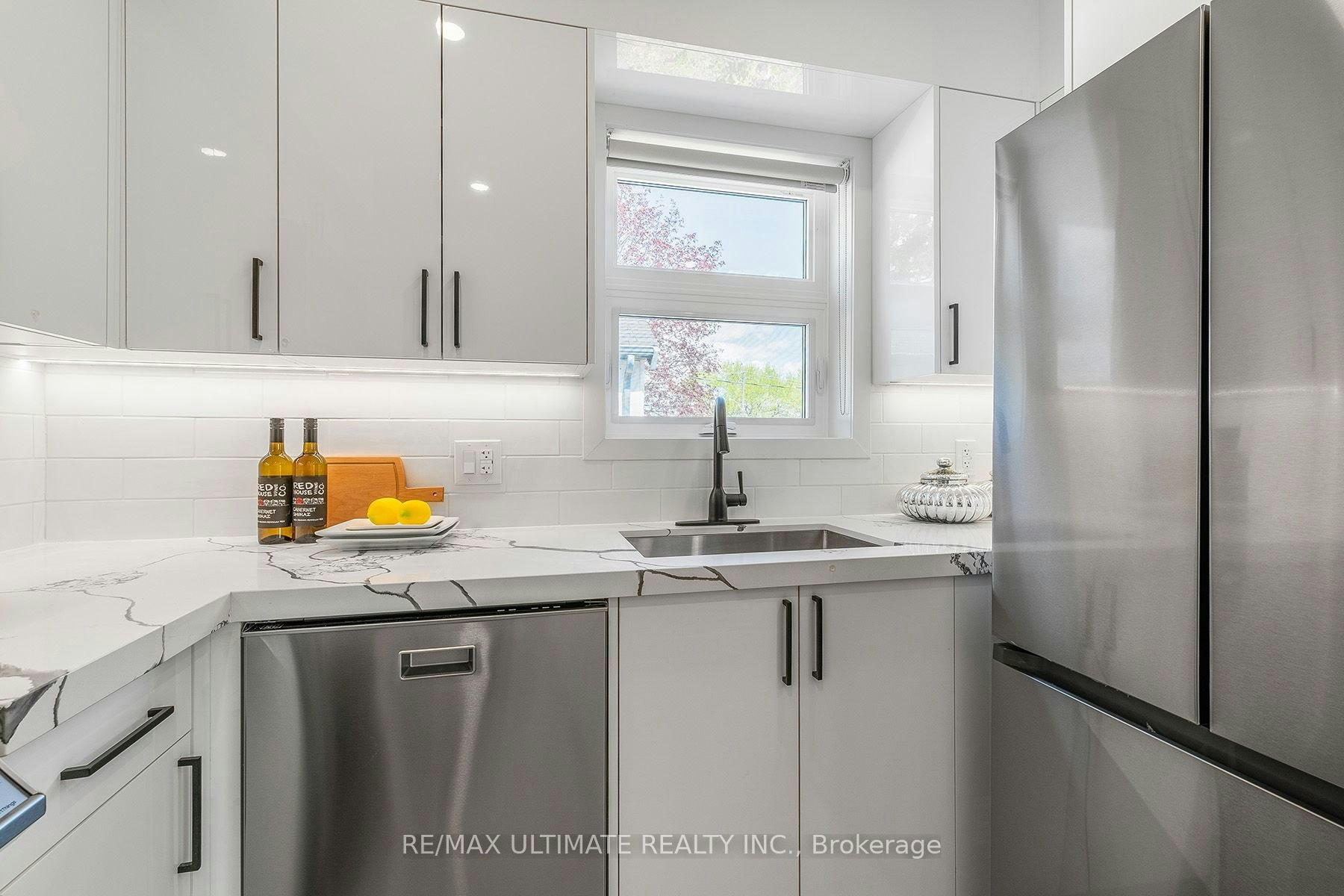 Main-54 Huntington Avenue, Toronto, ON, M1K 4L1 - 11