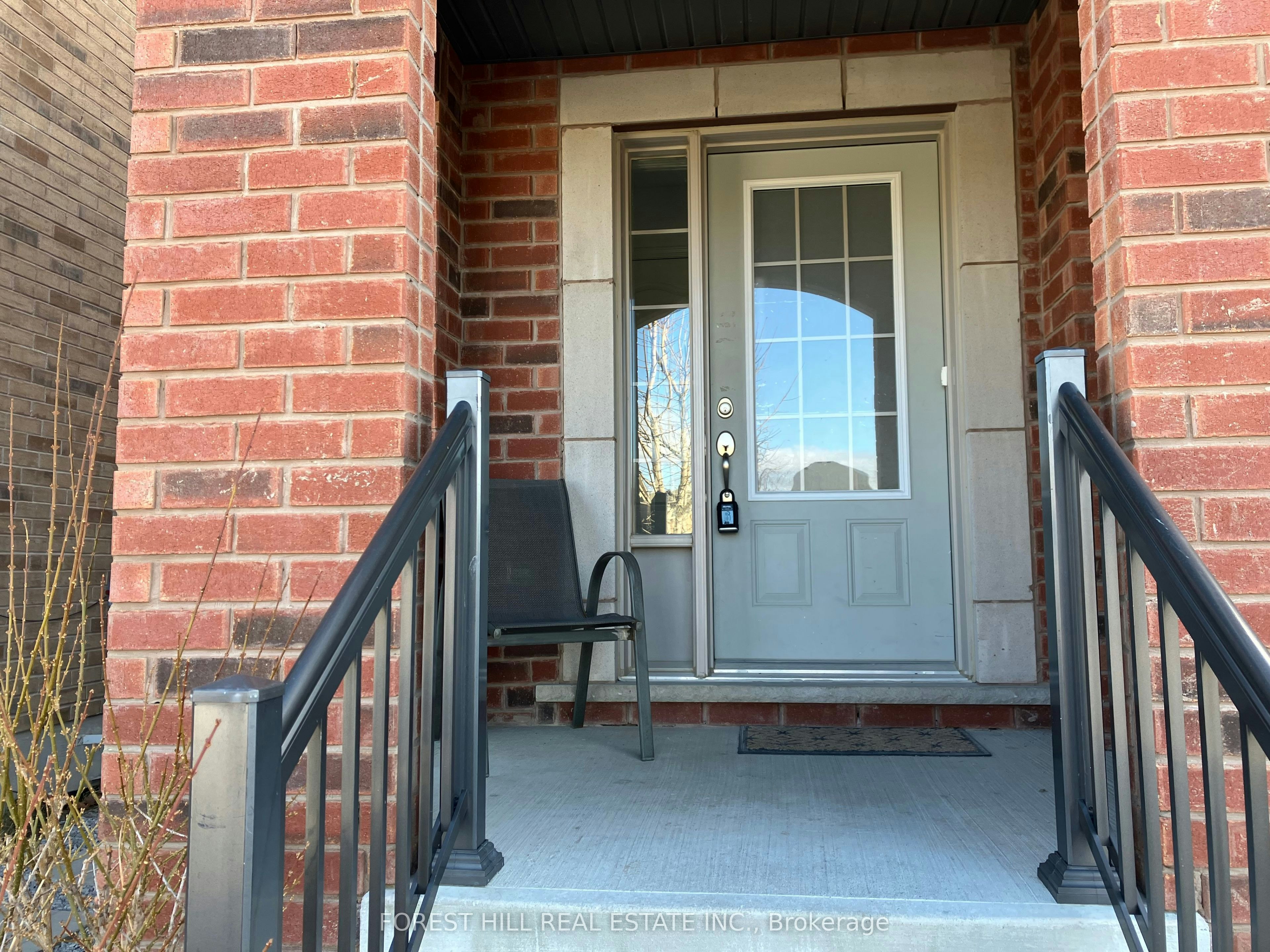 2448 Equestrian Crescent, Oshawa, ON, L1H 7K4 - 2