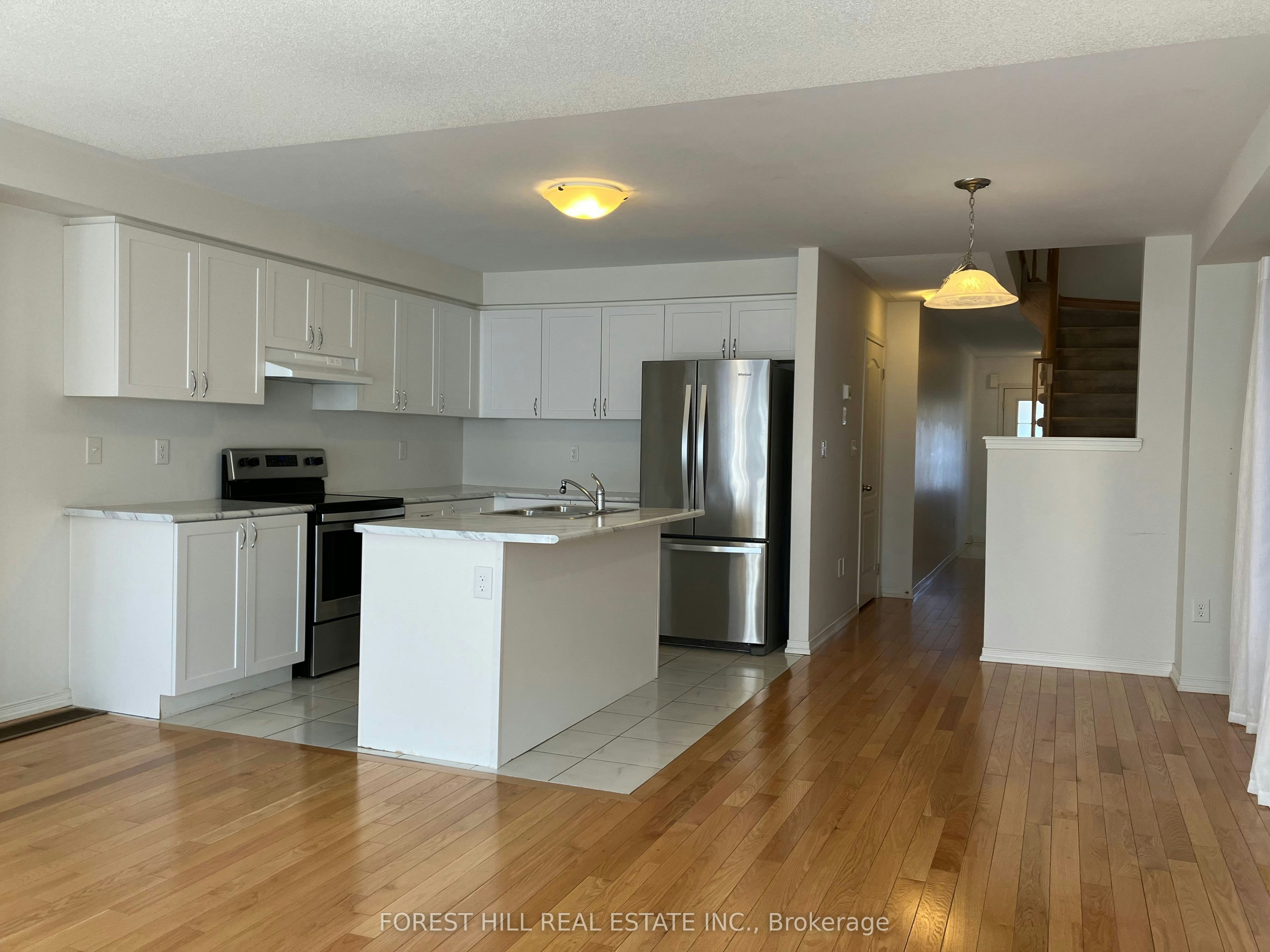 2448 Equestrian Crescent, Oshawa, ON, L1H 7K4 - 6