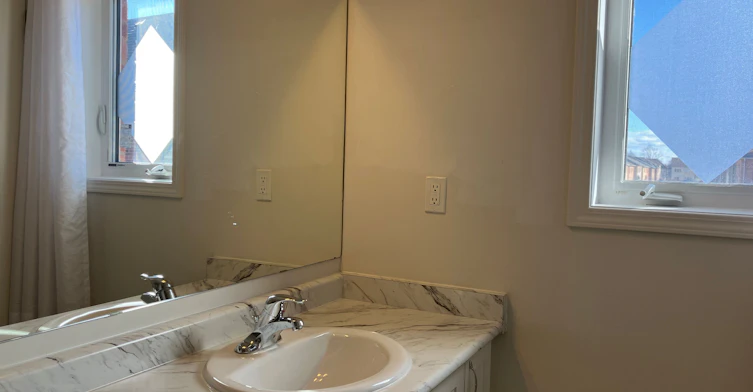 2448 Equestrian Crescent, Oshawa, ON, L1H 7K4 - 16