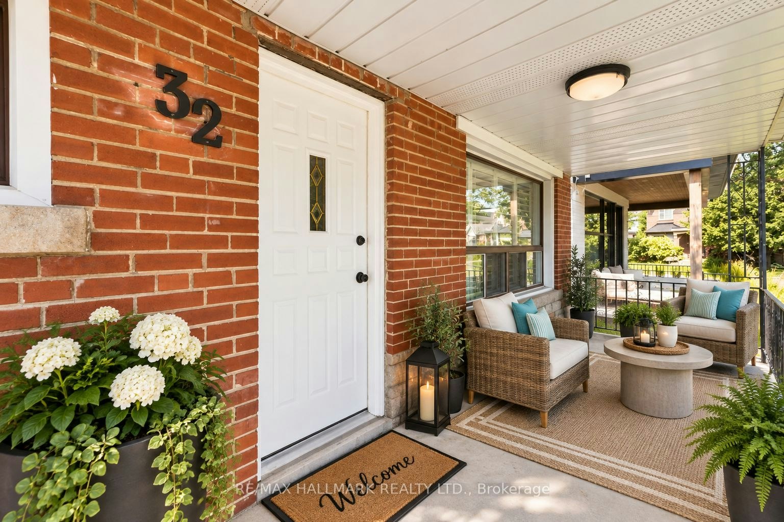 32 Denvale Road, Toronto, ON, M4B 3B5 - 3