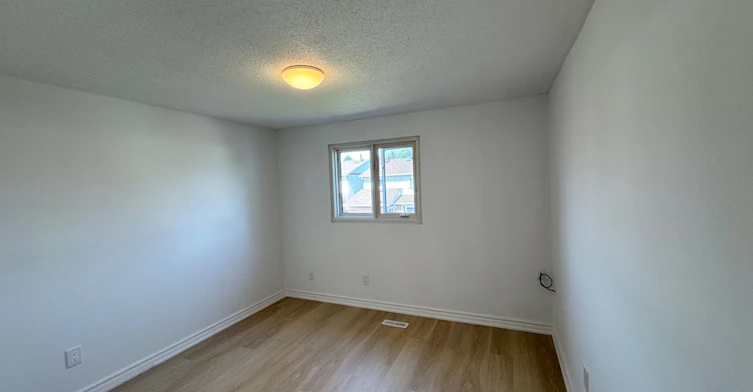 12 Grenbeck Drive, Toronto, ON, M1V 2H6 - 15