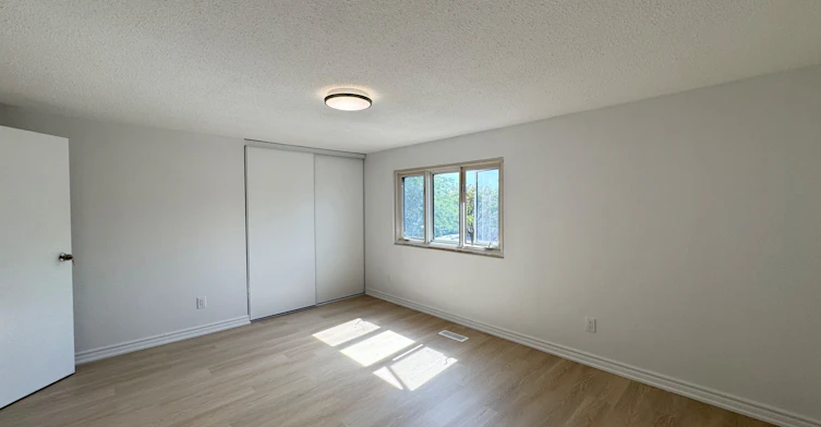 12 Grenbeck Drive, Toronto, ON, M1V 2H6 - 12