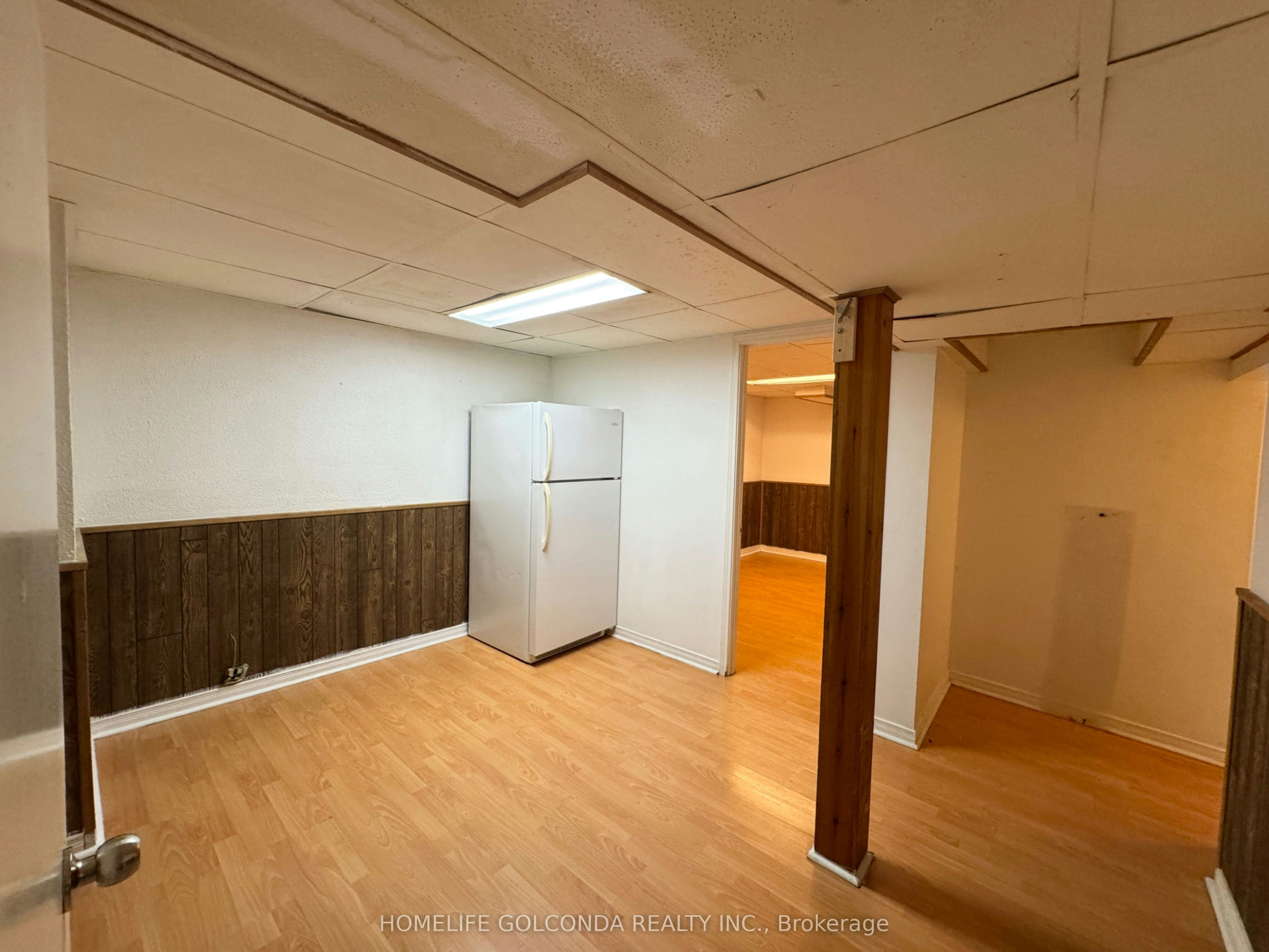 12 Grenbeck Drive, Toronto, ON, M1V 2H6 - 18