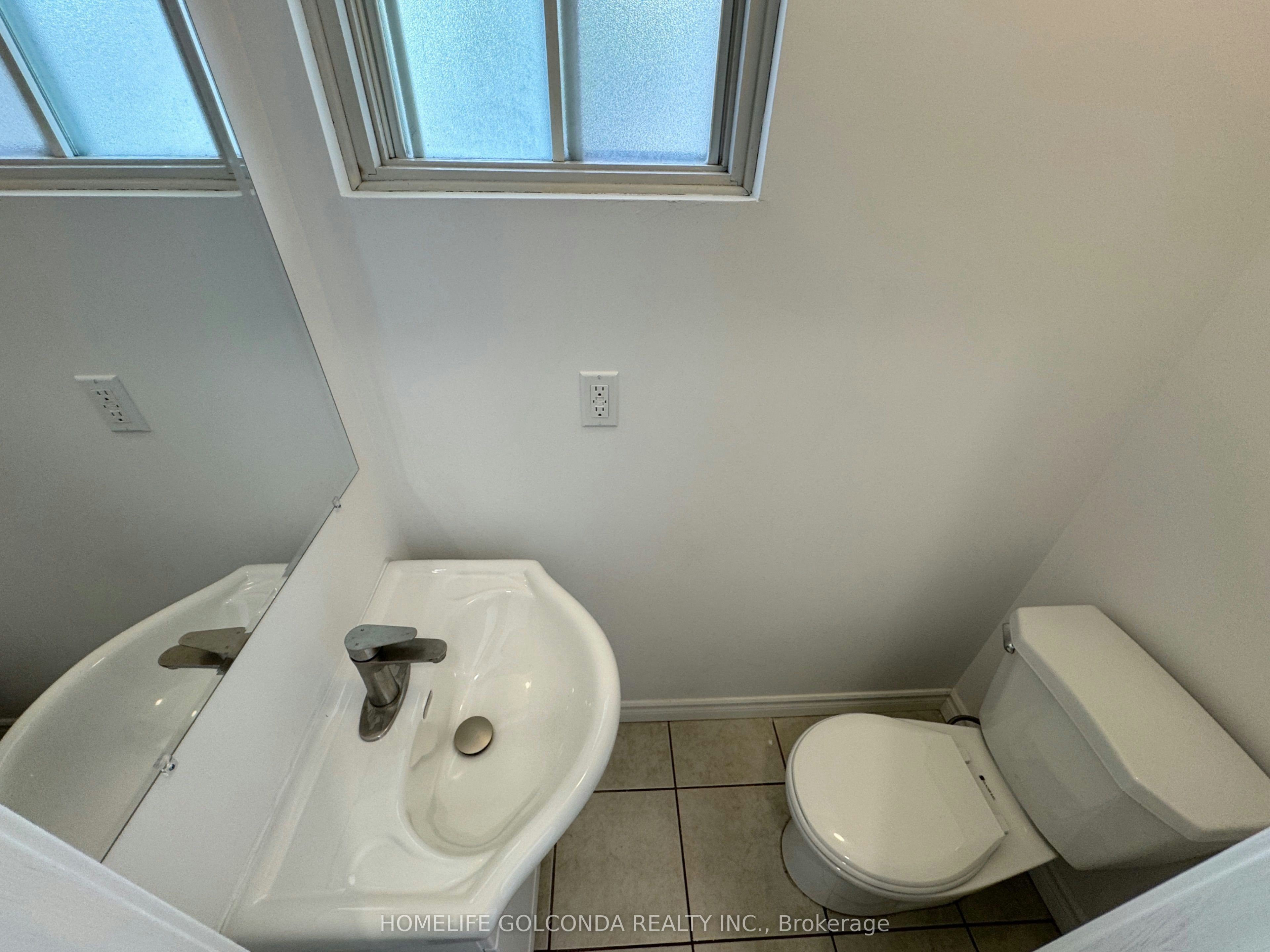 12 Grenbeck Drive, Toronto, ON, M1V 2H6 - 10