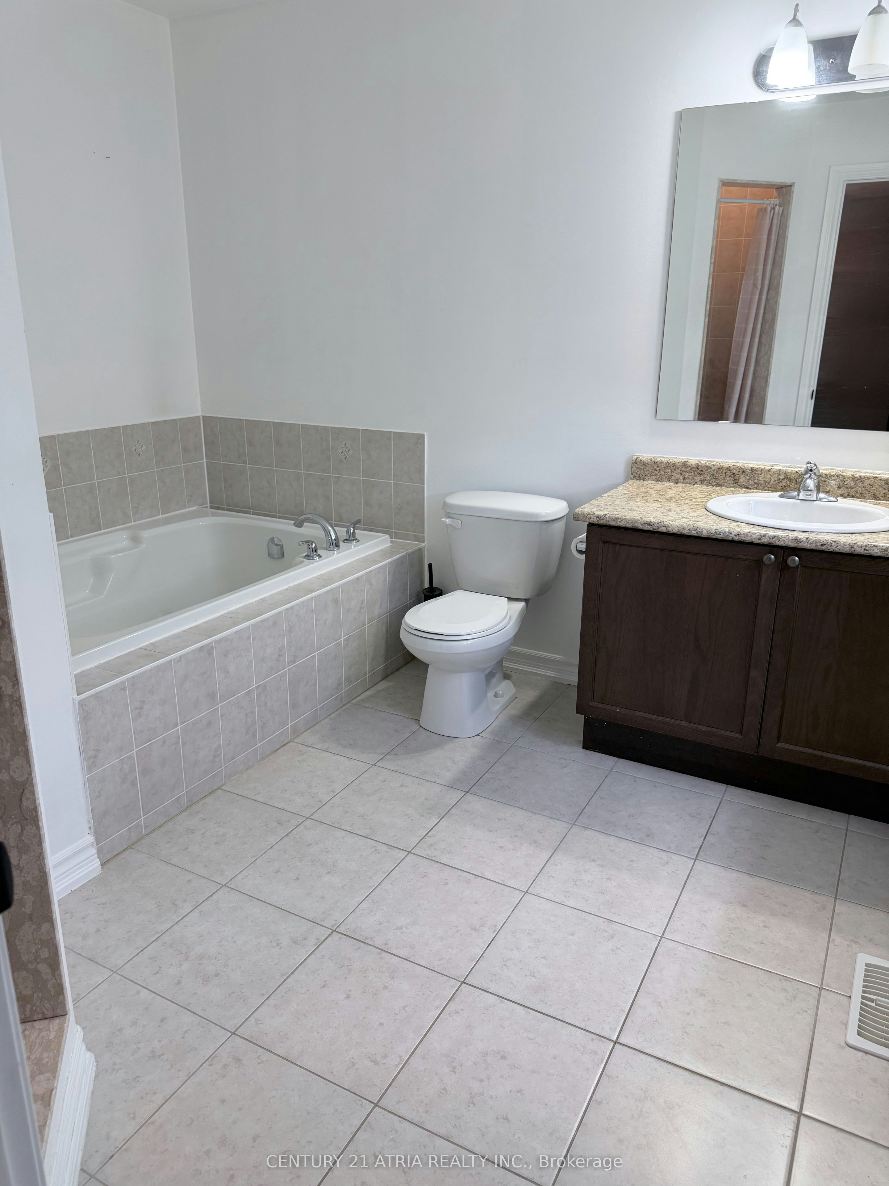 43 Redfern Crescent, Clarington, ON, L1C 5G8 - 17