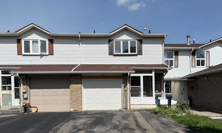 12 Grenbeck Drive