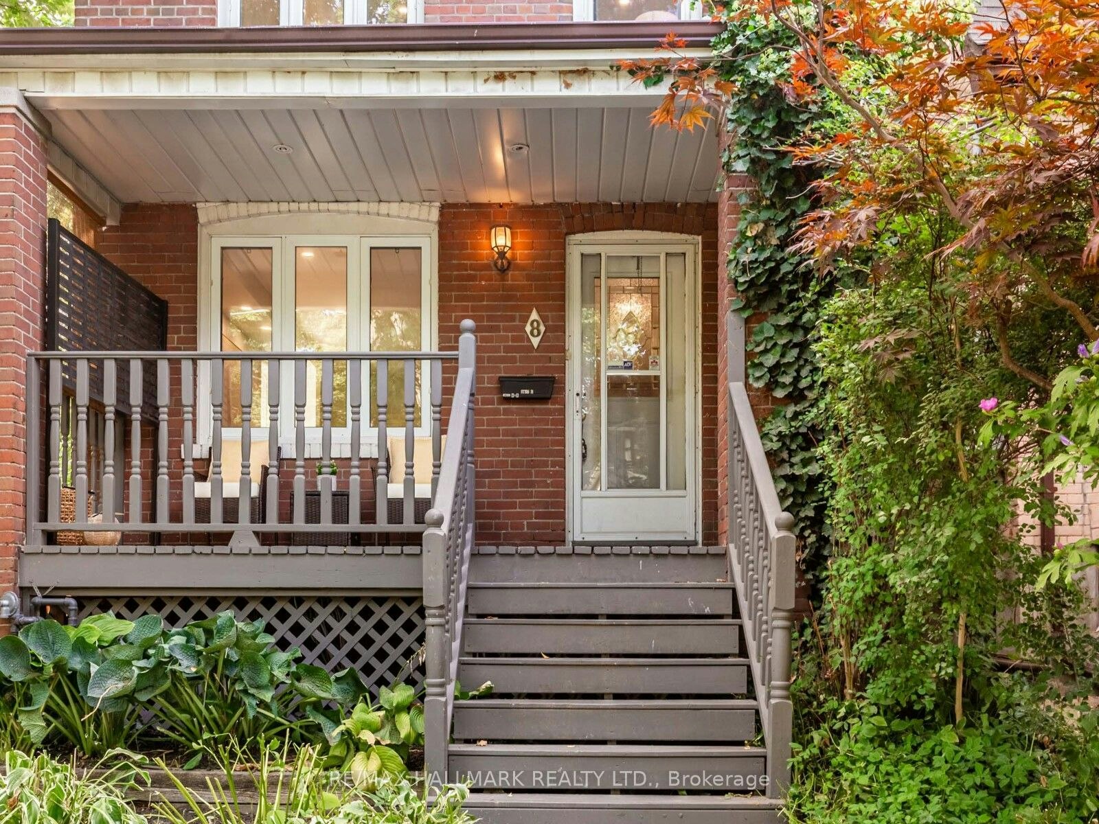 Main-8 Redwood Avenue, Toronto, ON, M4L 2S6 - 2