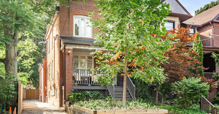 Main-8 Redwood Avenue, Toronto, ON, M4L 2S6 - 21