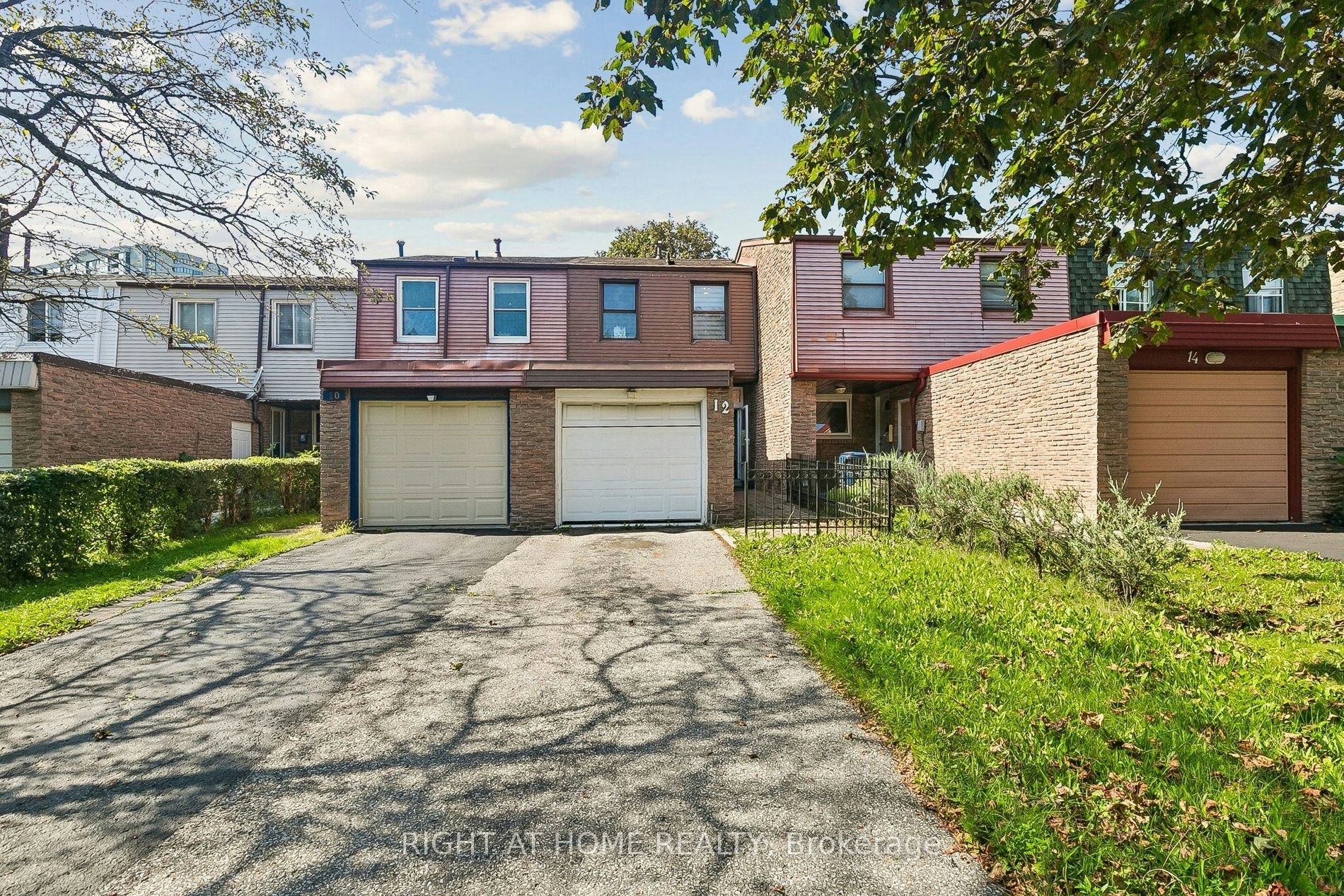 12 L'amoreaux Drive, Toronto, ON, M1W 2L9