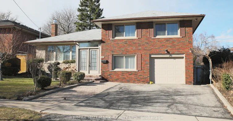 Lower-45 Landfair Crescent, Toronto, ON, M1J 3A6