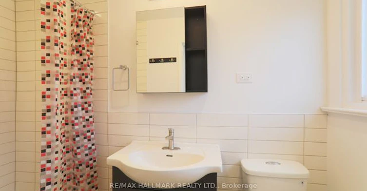 Lower-45 Landfair Crescent, Toronto, ON, M1J 3A6 - 10