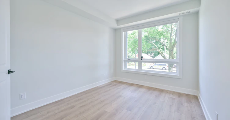 2-2420 Gerrard Street E, Toronto, ON, M4E 2E9 - 18