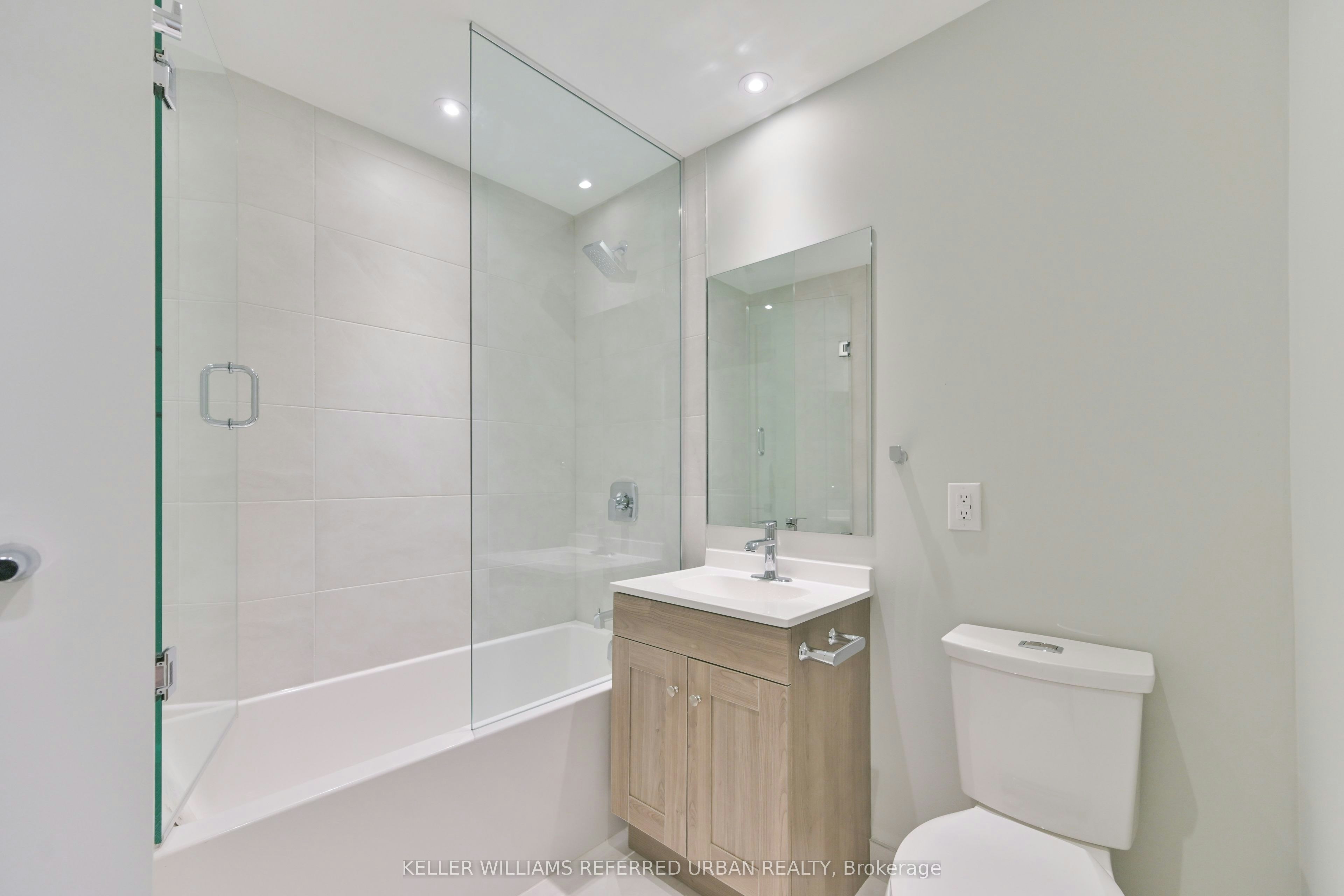2-2420 Gerrard Street E, Toronto, ON, M4E 2E9 - 22