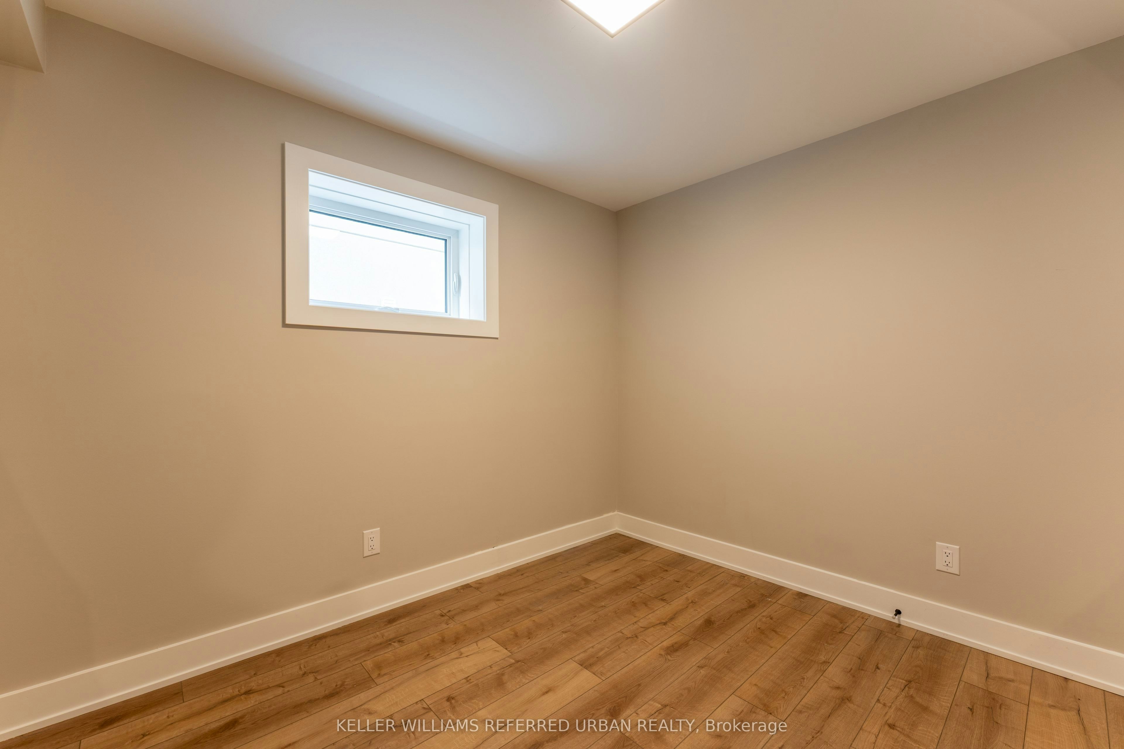 1-352 Jones Avenue, Toronto, ON, M4J 3G3 - 8
