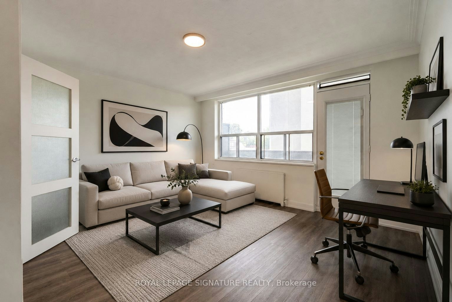 203-15 Gamble Avenue, Toronto, ON, M4K 2H3