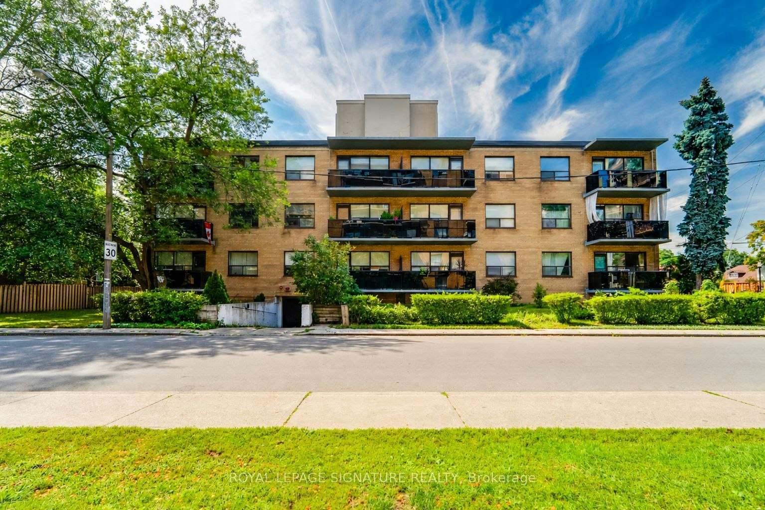 203-15 Gamble Avenue, Toronto, ON, M4K 2H3 - 10