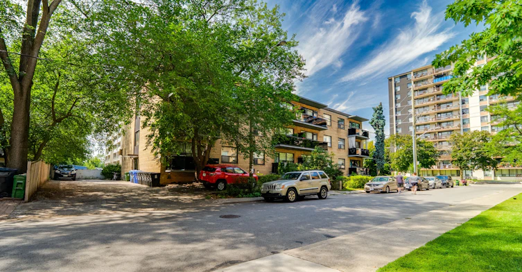 303-15 Gamble Avenue, Toronto, ON, M4K 2H3 - 9